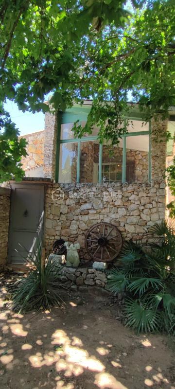 Propriété - 215 m² - 4 pièces