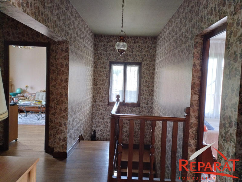 Maison - 178 m² - 7 pièces