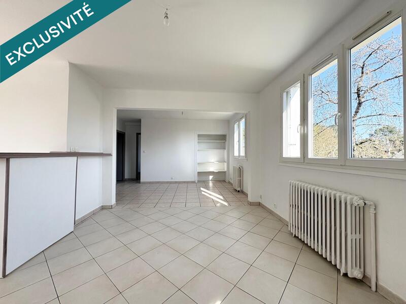 Maison - 97 m² - 5 pièces