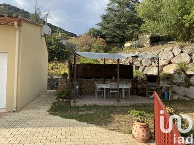 Maison - 102 m² - 5 pièces