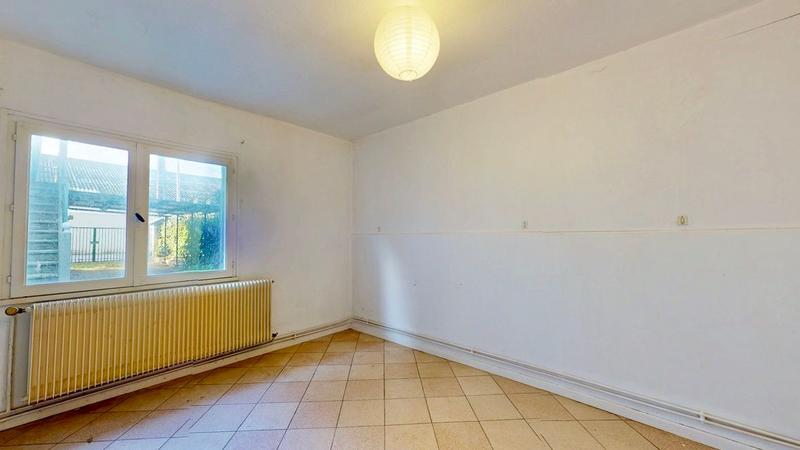 Maison - 160 m² - 8 pièces