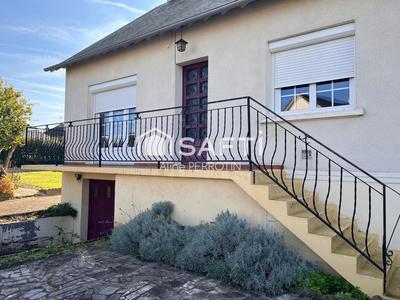 Maison - 121 m² - 6 pièces