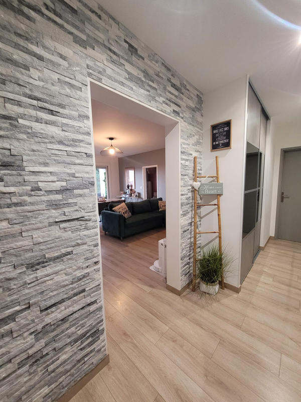 Appartement - 82 m² - 4 pièces