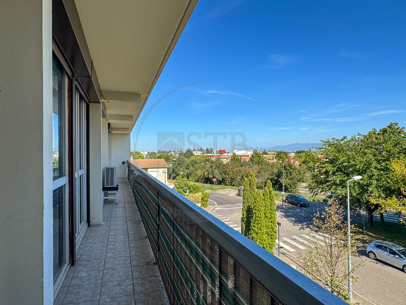 Appartement - 97 m² - 5 pièces