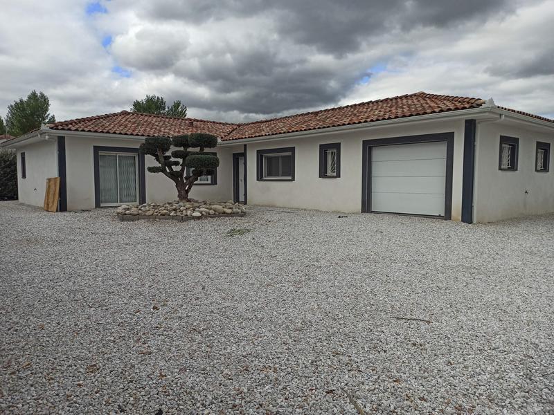 Maison traditionnelle - 152 m² - 5 pièces