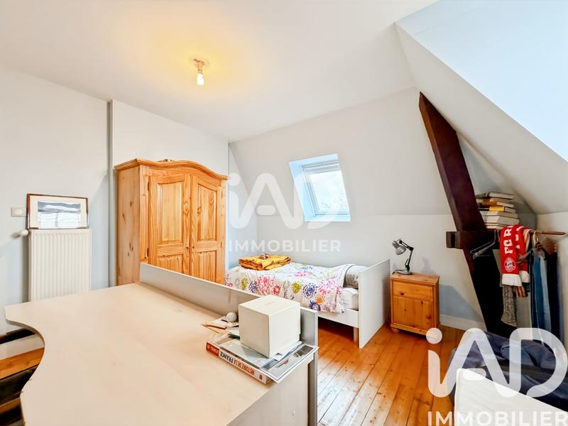 Maison - 163 m² - 8 pièces