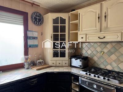 Maison - 100 m² - 5 pièces