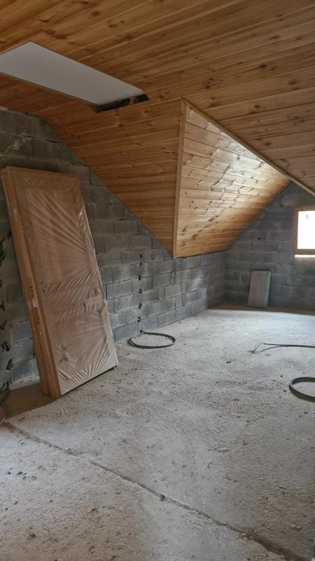 Appartement - 96 m² - 3 pièces