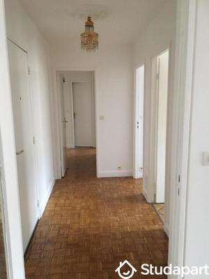 Chambre - 15 m² - 1 pièce