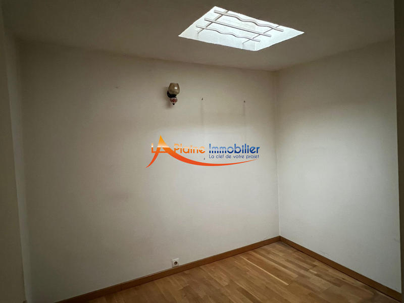 Maison - 83 m² - 6 pièces