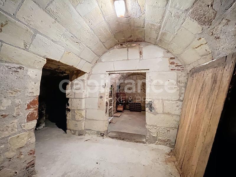 Maison - 235 m² - 7 pièces