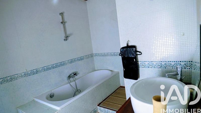 Maison - 127 m² - 5 pièces