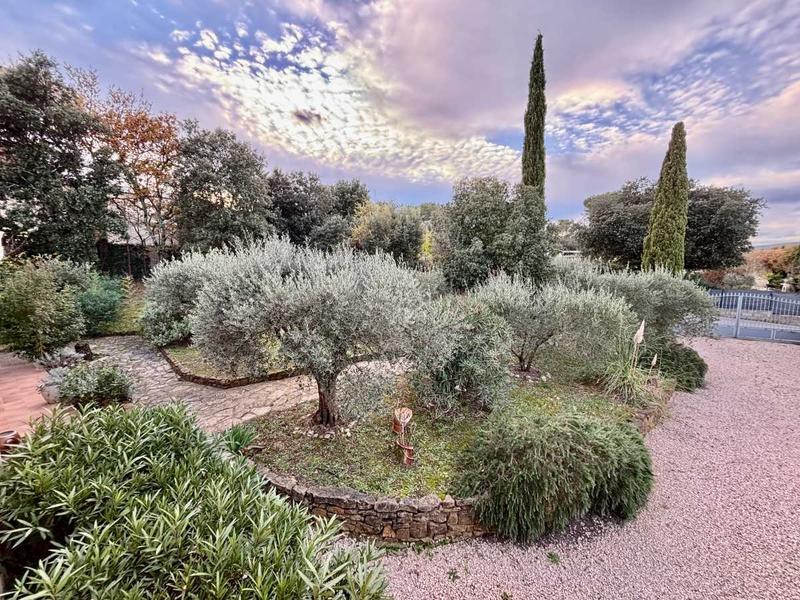 Maison - 168 m² - 6 pièces