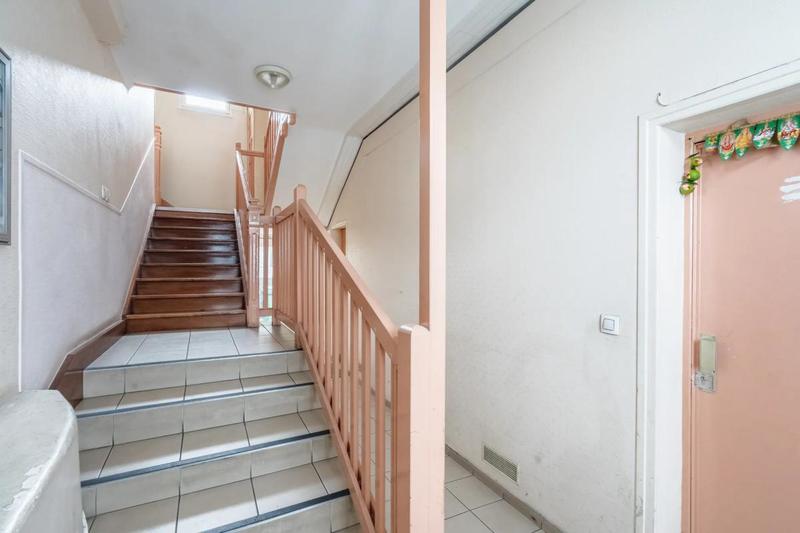 Studio - 14 m² - 1 pièce