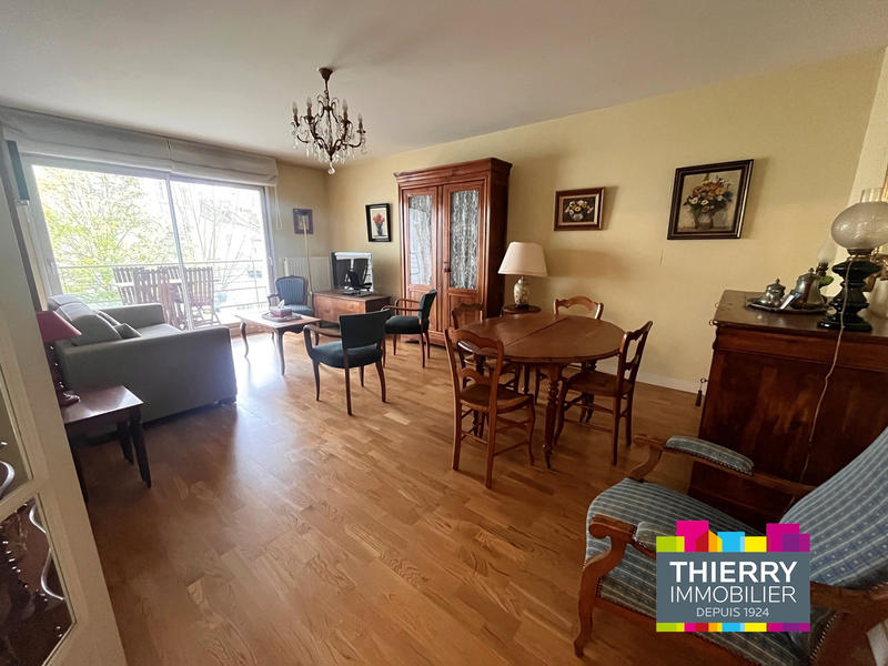 Appartement - 86 m² - 4 pièces