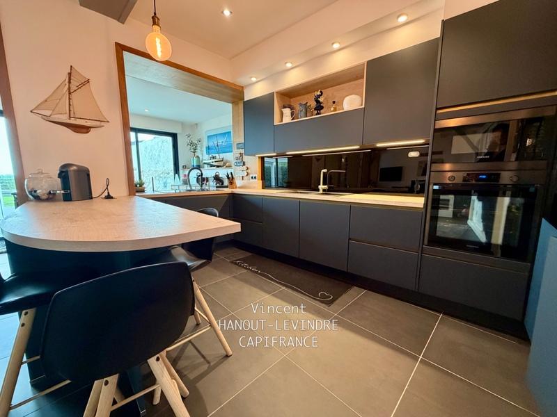 Maison - 149 m² - 8 pièces