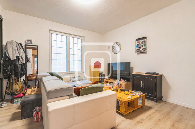 Maison - 86 m² - 5 pièces