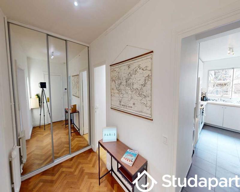 Chambre - 110 m² - 1 pièce