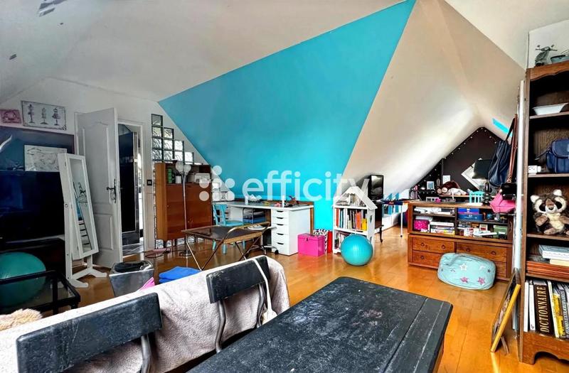 Maison - 188 m² - 7 pièces