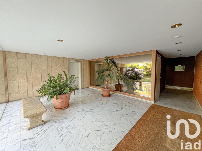 Appartement - 100 m² - 4 pièces