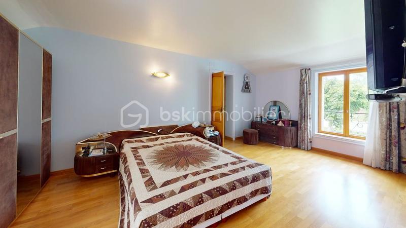 Demeure - 420 m² - 11 pièces