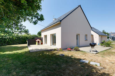 Maison - 110 m² - 4 pièces