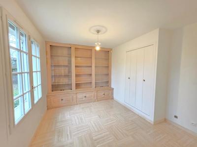 Villa - 150 m² - 4 pièces