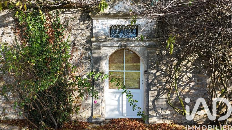 Maison - 227 m² - 7 pièces