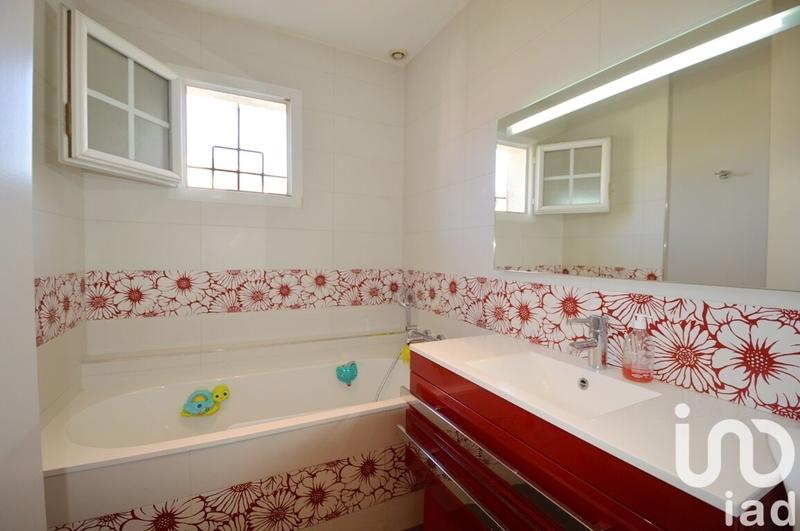 Maison - 169 m² - 8 pièces