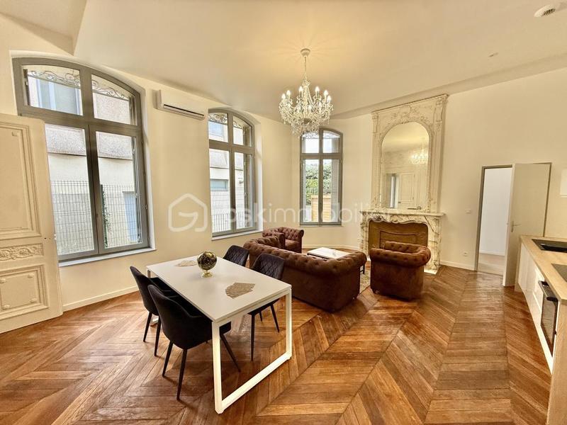 Appartement - 77 m² - 3 pièces