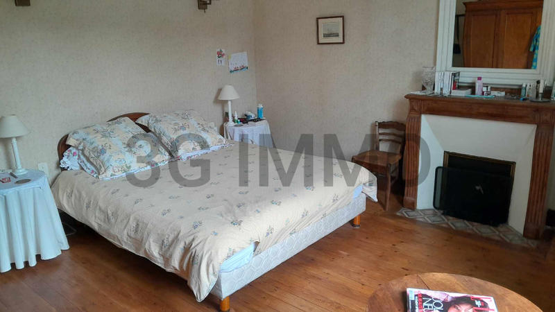 Maison - 324 m² - 16 pièces