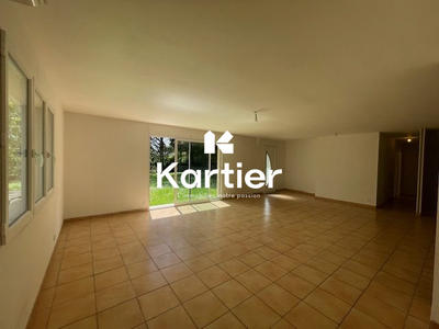 Maison - 122 m² - 4 pièces