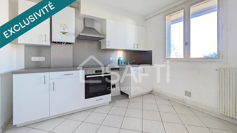 Maison - 93 m² - 4 pièces