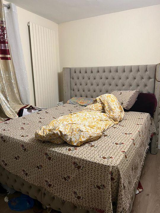 Pavillon - 180 m² - 8 pièces