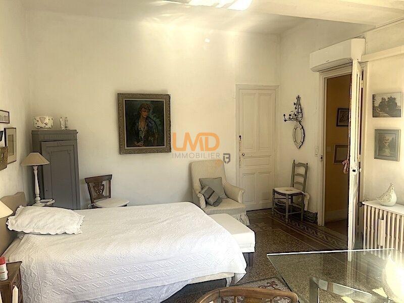 Maison - 200 m² - 6 pièces