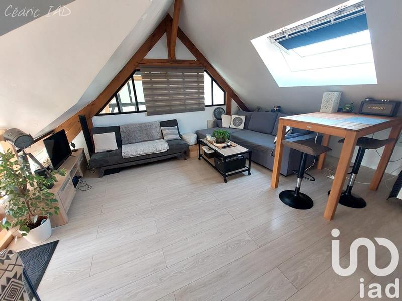 Maison - 400 m² - 8 pièces