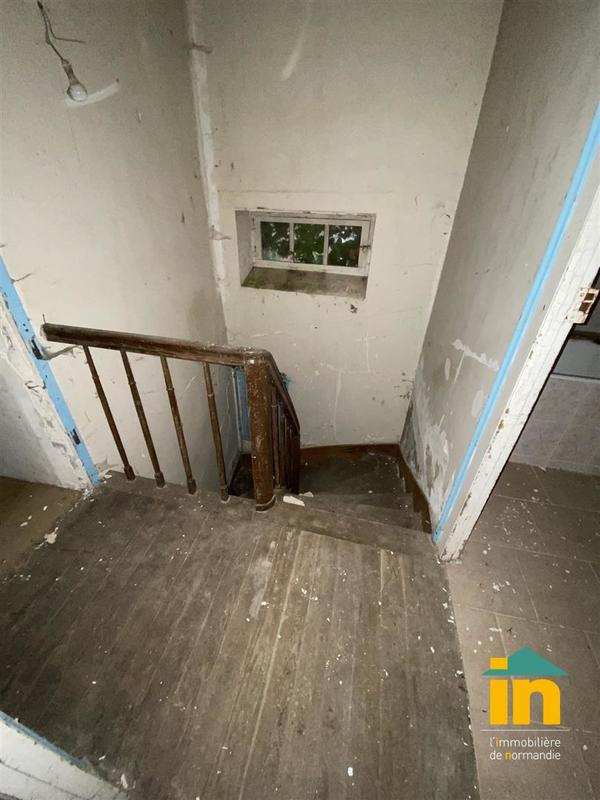 Maison de ville - 100 m² - 6 pièces