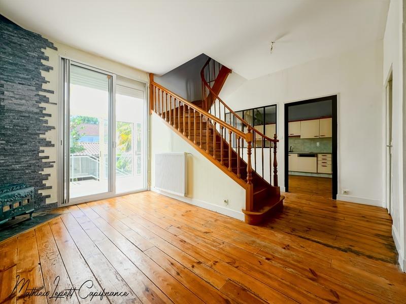 Maison - 150 m² - 6 pièces