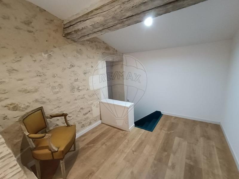 Maison - 224 m² - 7 pièces