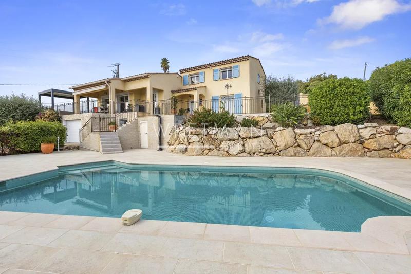 Maison - 124 m² - 4 pièces