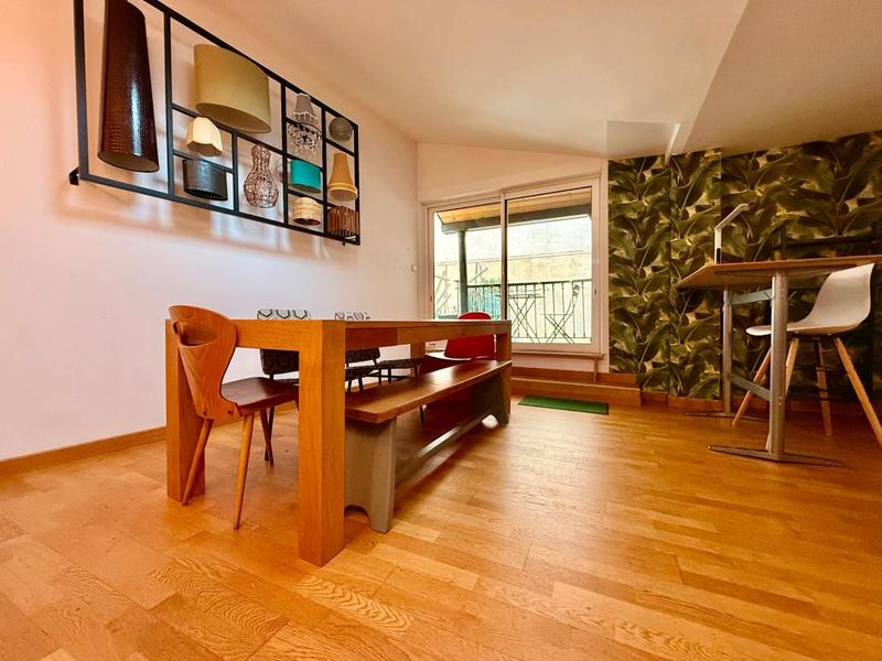 Appartement - 92 m² - 3 pièces