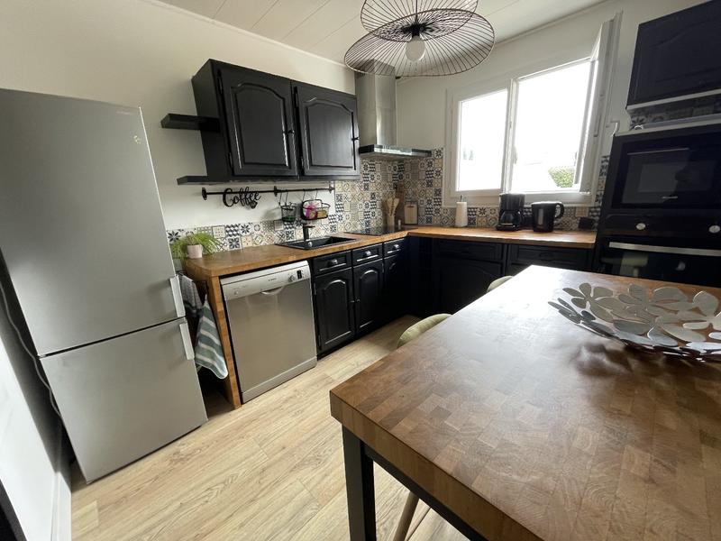 Maison - 94 m² - 4 pièces