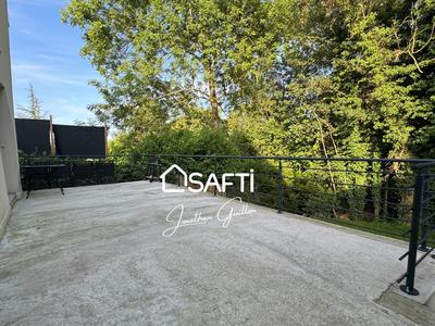 Maison - 110 m² - 5 pièces