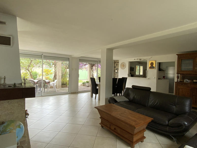 Maison - 170 m² - 6 pièces