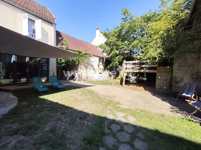 Maison - 171 m² - 7 pièces