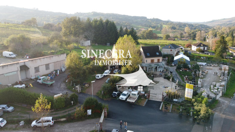 Immeuble - 1 300 m² - 20 pièces