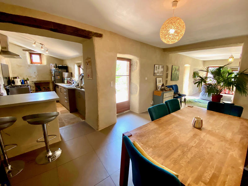 Maison - 160 m² - 9 pièces