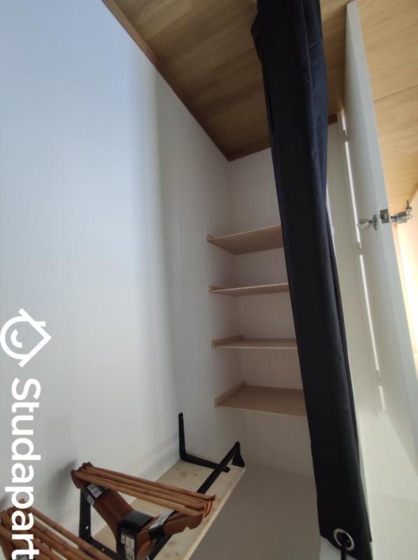 Chambre - 10 m² - 1 pièce