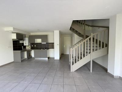 Villa - 80 m² - 4 pièces