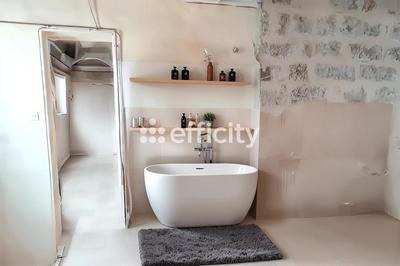 Appartement - 60 m² - 2 pièces